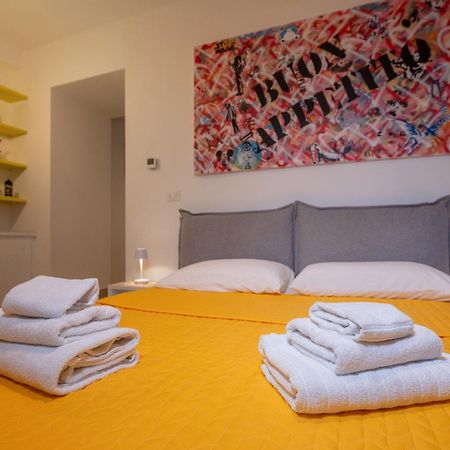 Baby Art Apartment Арона Экстерьер фото