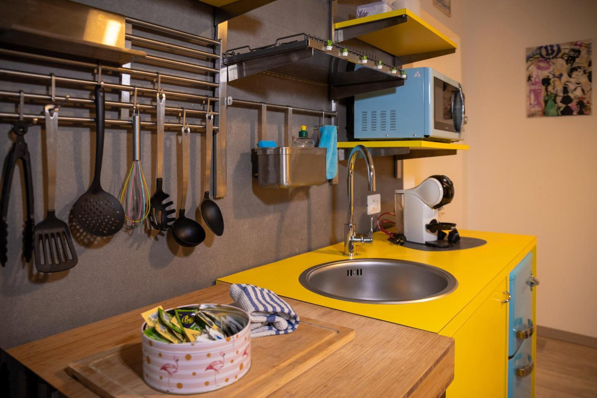Baby Art Apartment Арона Экстерьер фото