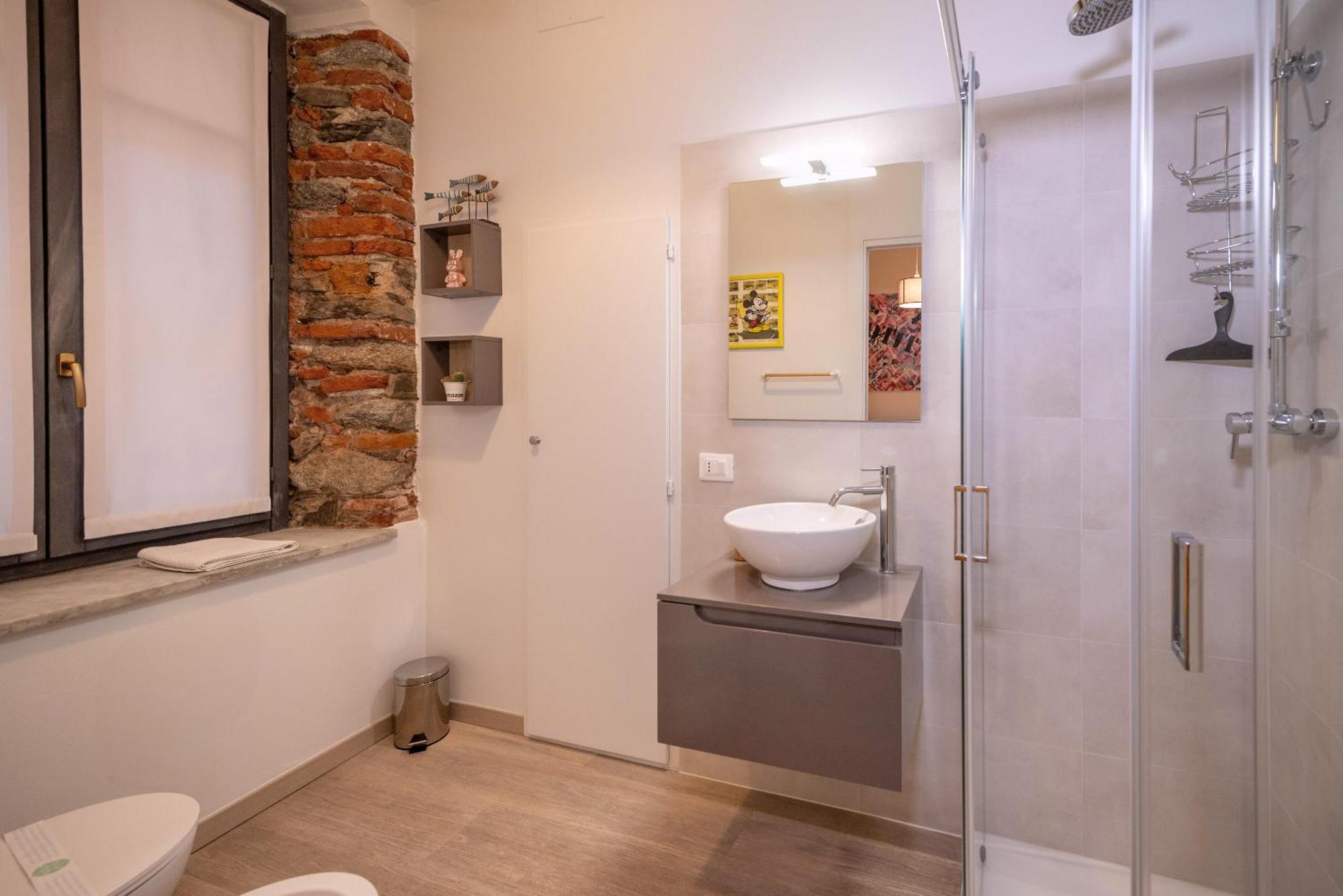 Baby Art Apartment Арона Экстерьер фото