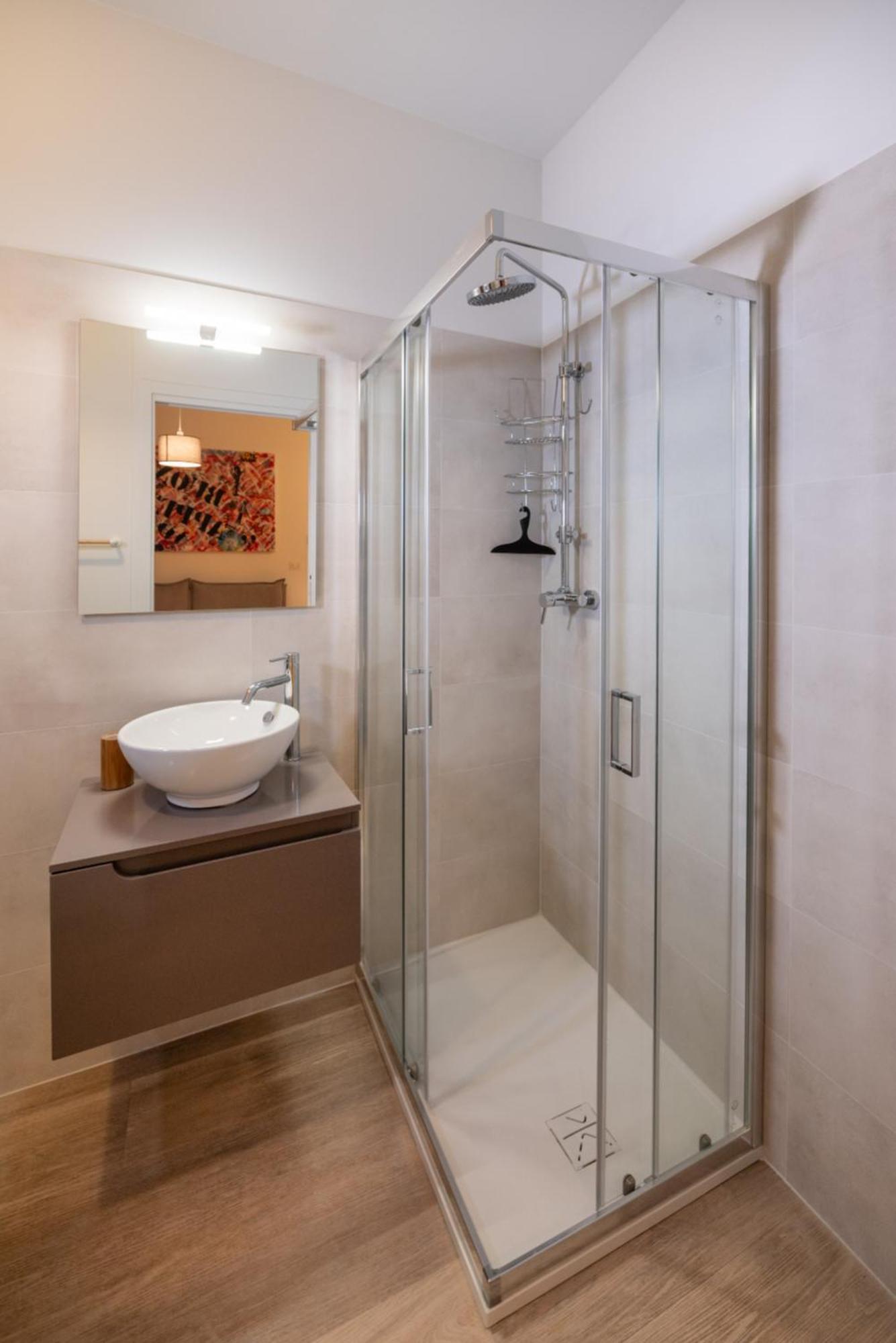 Baby Art Apartment Арона Экстерьер фото